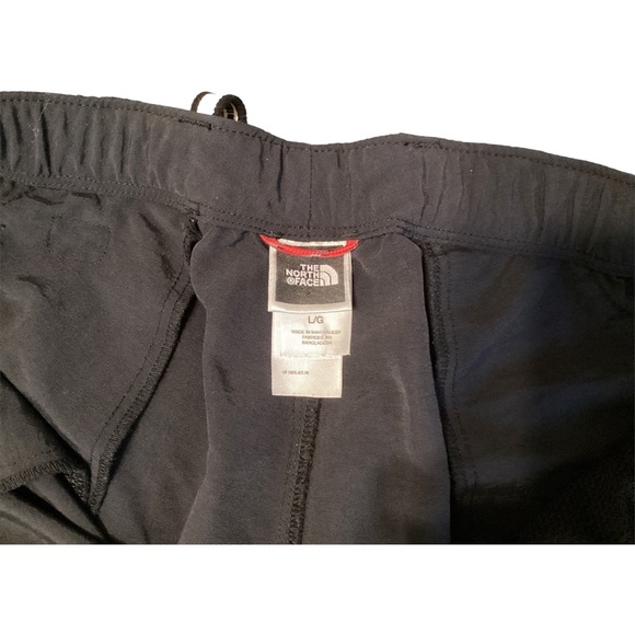 The North Face Women’s Zip Off Convertible Hiking Pockets Black Pants Size Large - Picture 9 of 16